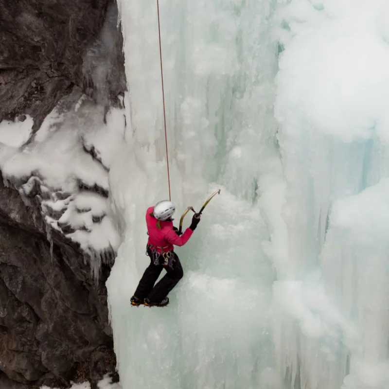 Ice climbing courses